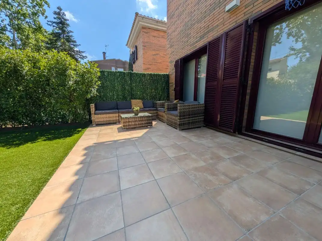 Terrassa de Casa o xalet en venda en Begues amb Aire condicionat, Terrassa i Balcó