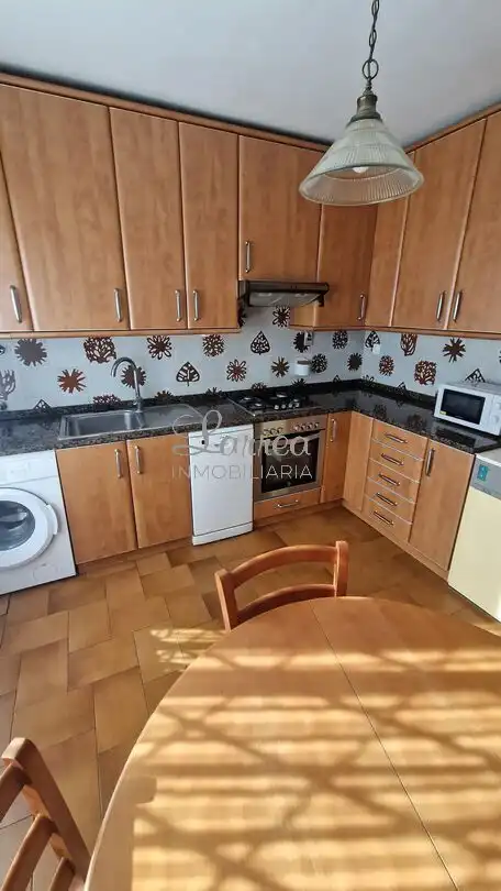 Maison mitoyenne avec balcon à vendre à Albakoa, imagen 3