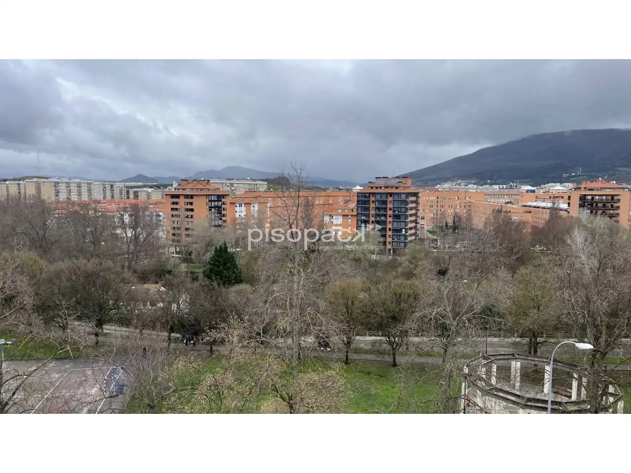 Exterior view of Flat for sale in  Pamplona / Iruña  with Heating, Parquet flooring and Alarm