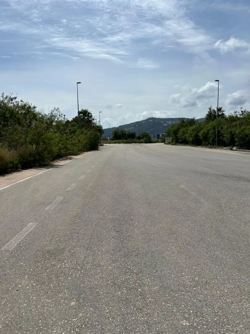 Parking de Terreno industrial en venta en L'Alqueria de la Comtessa