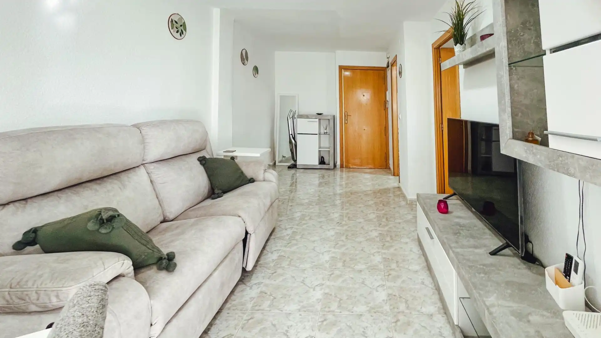 Living room of Apartments for sale in Benidorm  with Air Conditioner and Community pool