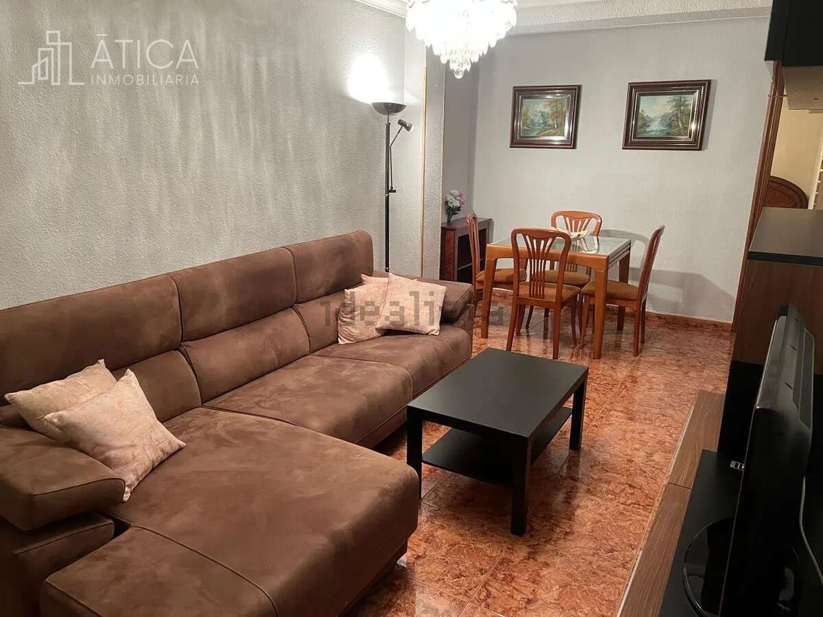 Living room of Flat to rent in Salamanca Capital  with Heating, Terrace and Furnished