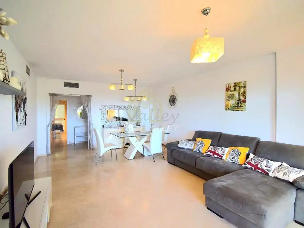 Piso con piscina en venta en La Alcaidesa, imagen 5
