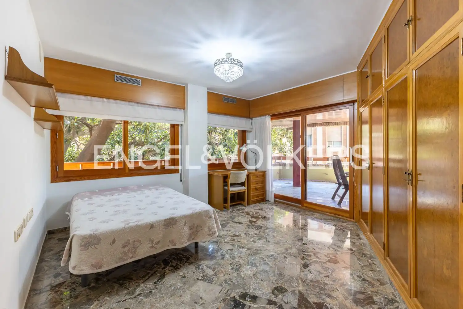 Habitación de Piso de alquiler en Valencia con Aire acondicionado, Calefacción y Terraza