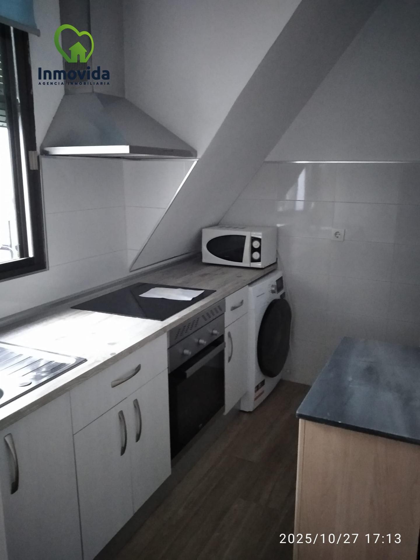 Cuina de Apartament de lloguer en  Córdoba Capital amb Aire condicionat