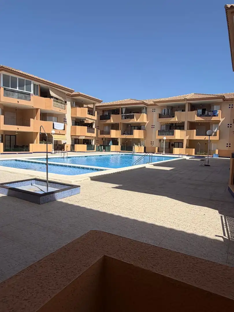 Pis amb piscina en venda a Los Narejos - Punta Calera