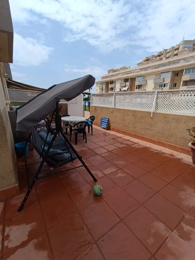 Terrassa de Apartament de lloguer en La Manga del Mar Menor amb Aire condicionat, Calefacció i Terrassa