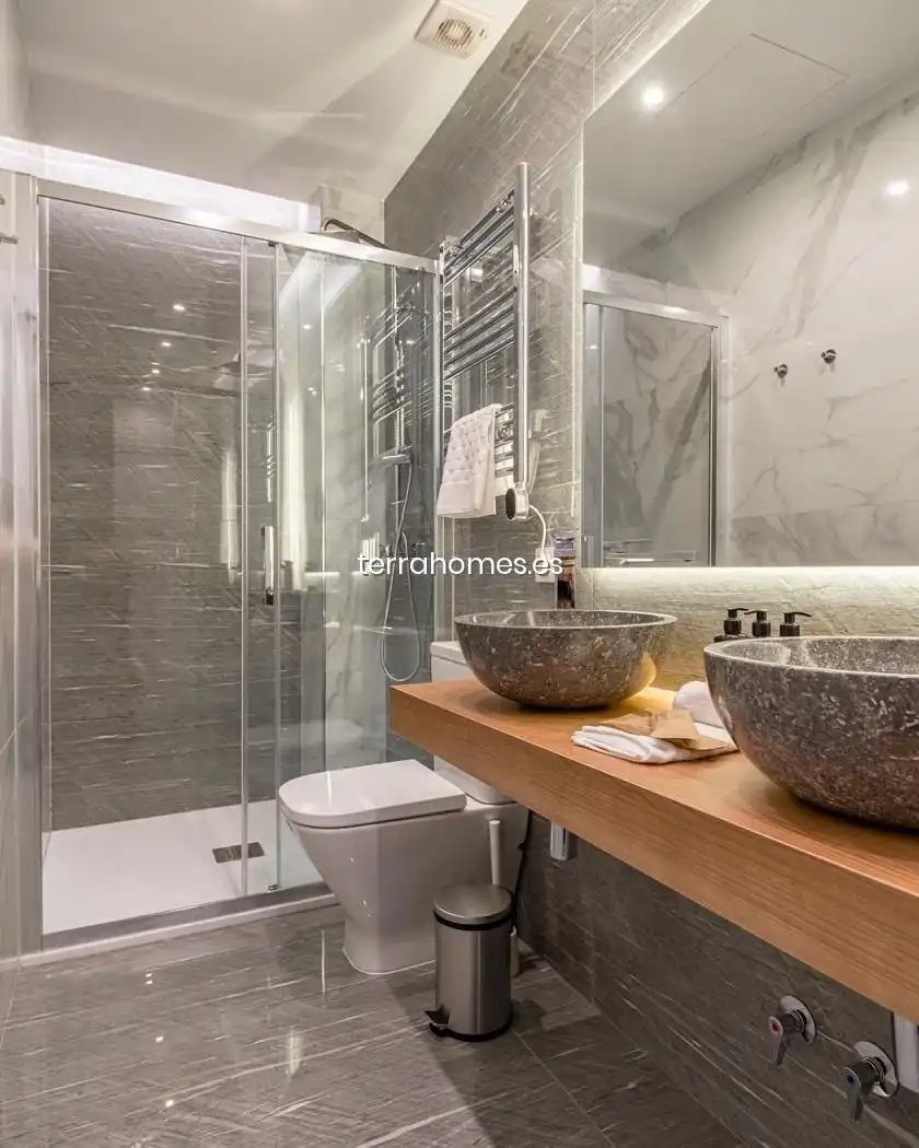 Baño de Apartamento en venta en Madrid con Aire acondicionado y Amueblado