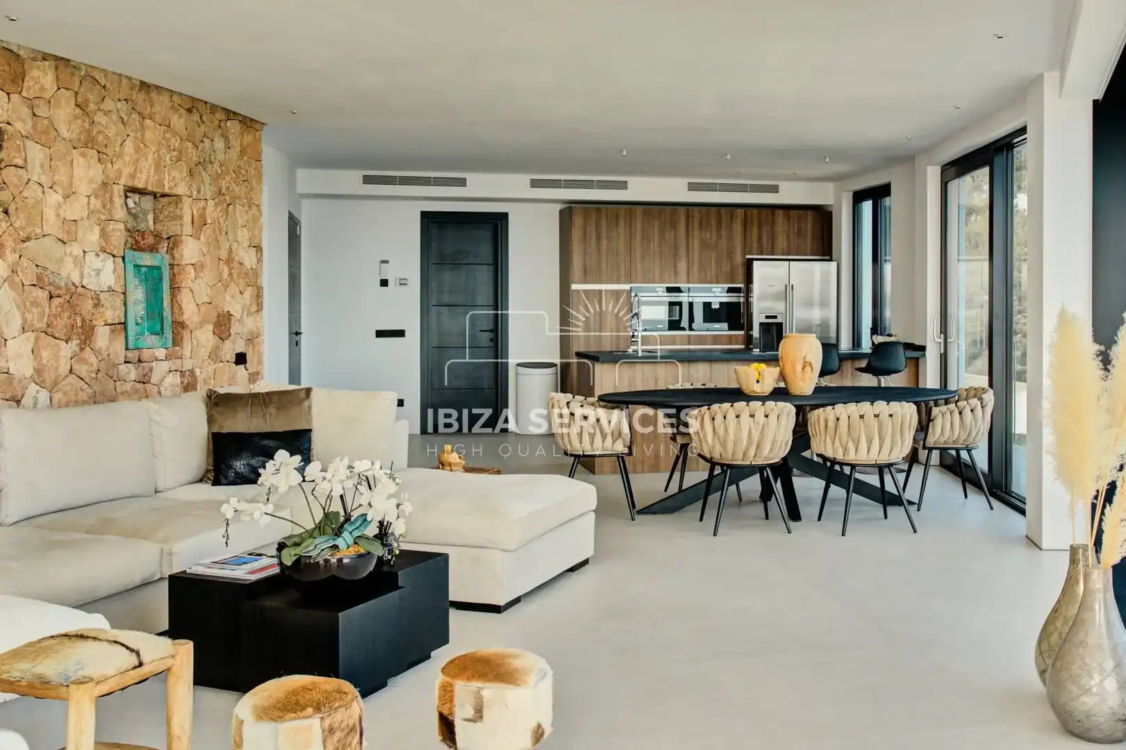 Sala d'estar de Casa o xalet de lloguer en Santa Eulària des Riu amb Aire condicionat, Jardí privat i Piscina