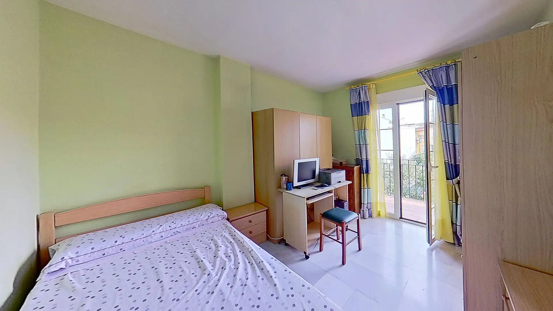 Habitación de Casa adosada en venta en Las Gabias con Aire acondicionado, Calefacción y Terraza