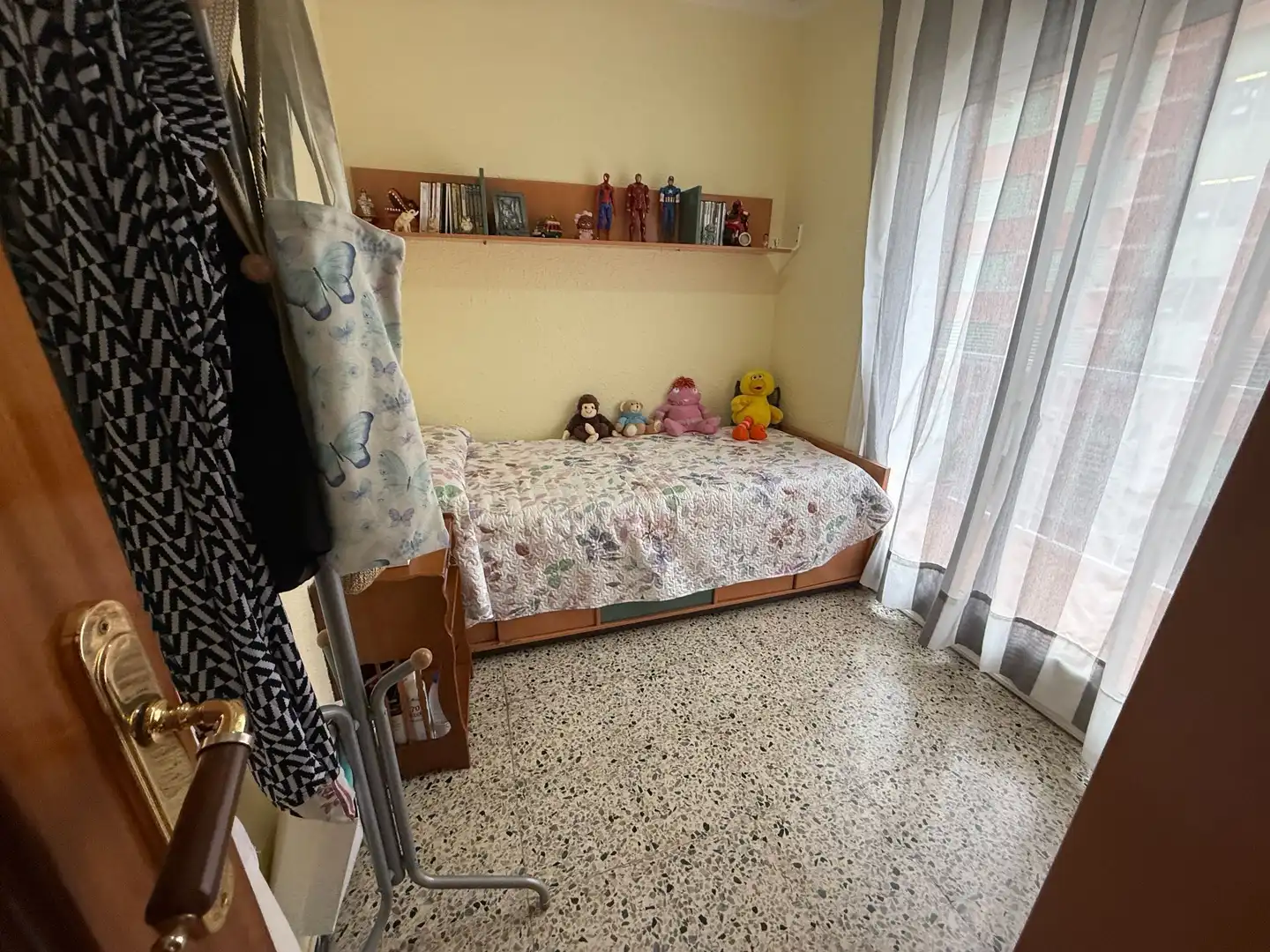 Dormitori de Pis en venda en Santa Coloma de Gramenet amb Aire condicionat, Calefacció i Terrassa