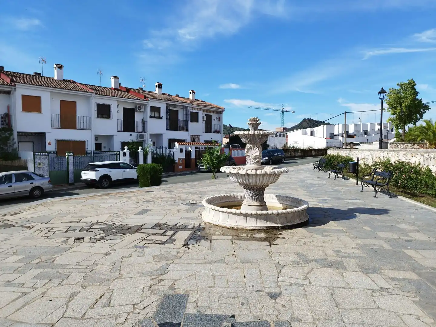 Casa aparellada en venda a Almadén de la Plata