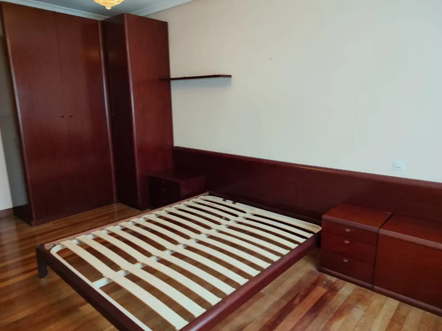Habitación de Piso en venta en Irun  con Calefacción, Parquet y Trastero