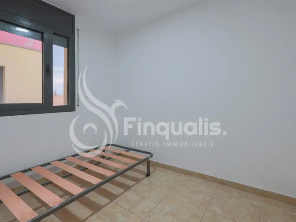 Dormitori de Pis en venda en Santa Eulàlia de Ronçana