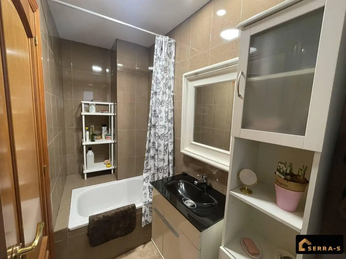 Badezimmer von Dachboden zum Verkauf in Malgrat de Mar mit Terrasse und Balkon