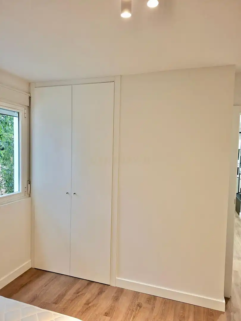 Dormitori de Apartament per a compartir en Madrid amb Aire condicionat, Forn i Rentadora