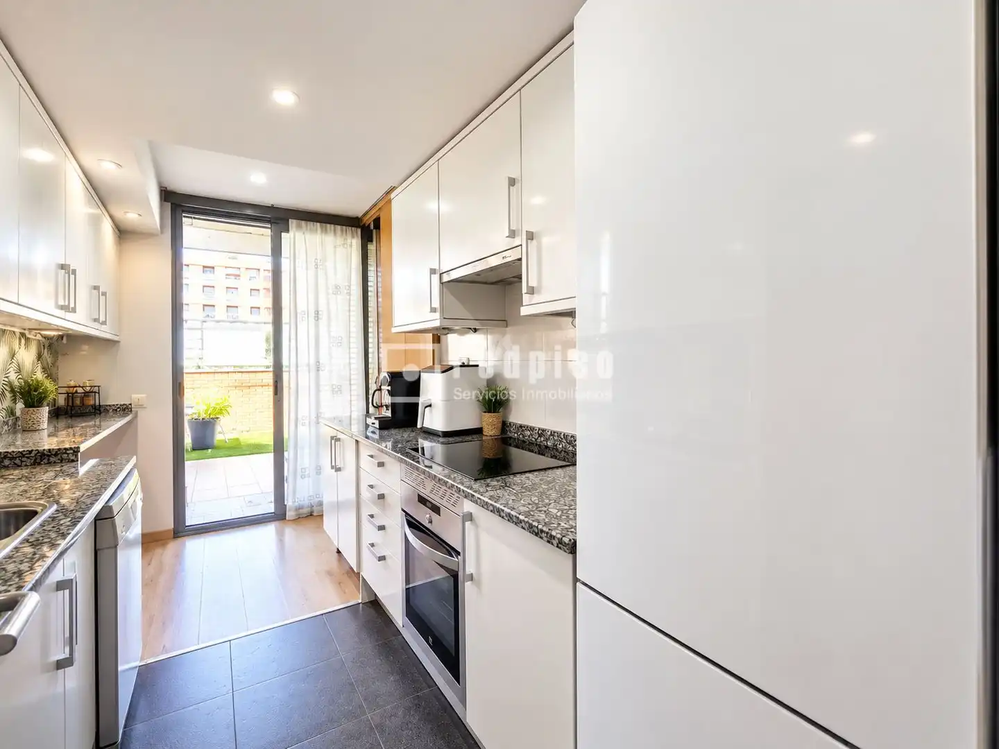 Flat with pool for sale in Planeta Saturno, imagen 10
