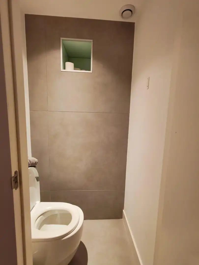 Erdgeschoss zum Verkauf in Barcelona, Barcelona