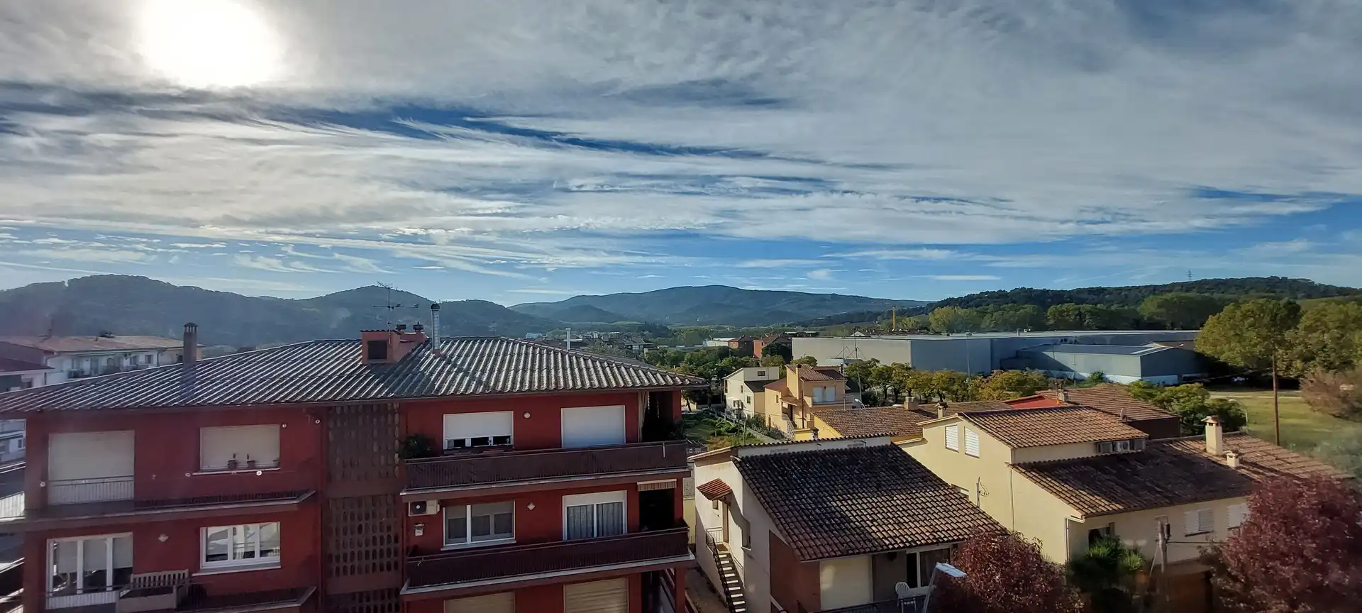 Vista exterior de Pis en venda en Sant Celoni amb Calefacció i Balcó