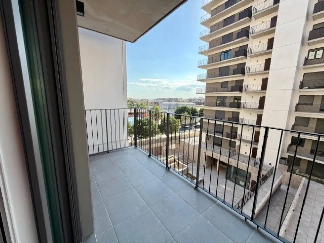Balcony of Flat for rent in Terrassa  with Air Conditioner, Heating and Parquet flooring