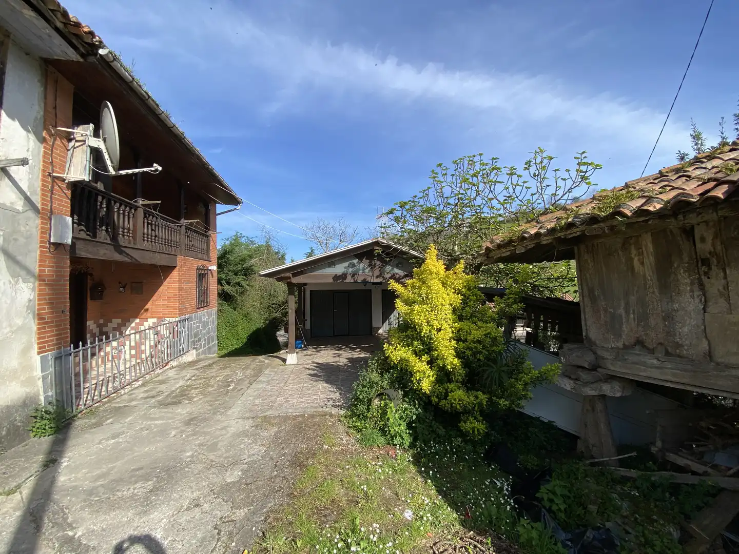 Vista exterior de Casa o chalet en venta en Llanes con Jardín privado, Terraza y Trastero