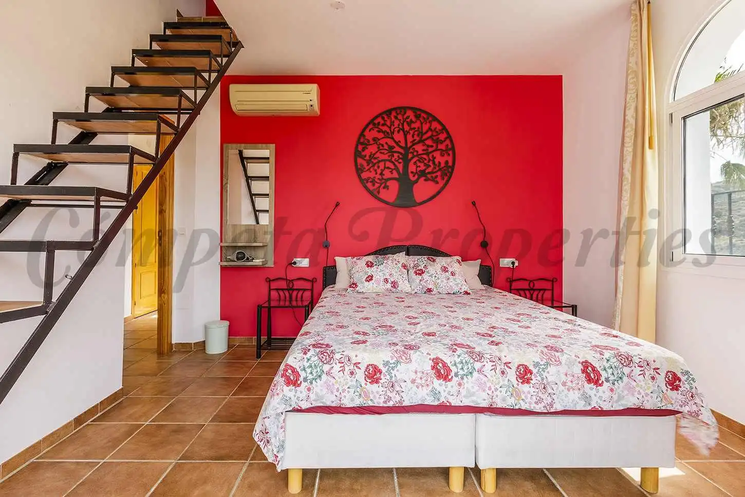 Casa amb piscina en venda a Sayalonga, imagen 13