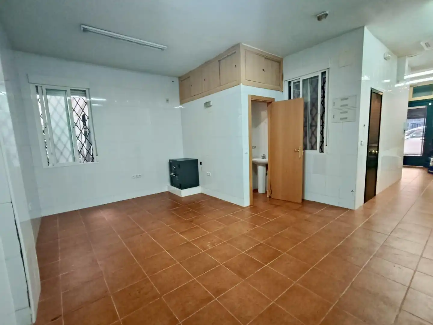 Premises for rent in  Madrid Capital