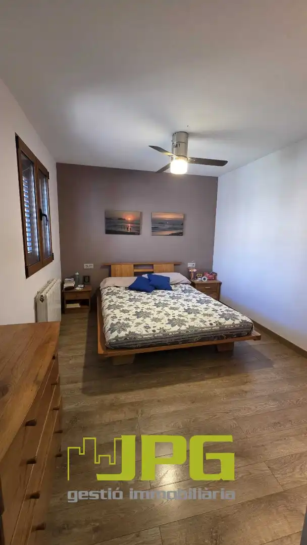 Habitación de Casa adosada en venta en Sant Joan d'Alacant con Aire acondicionado, Calefacción y Jardín privado