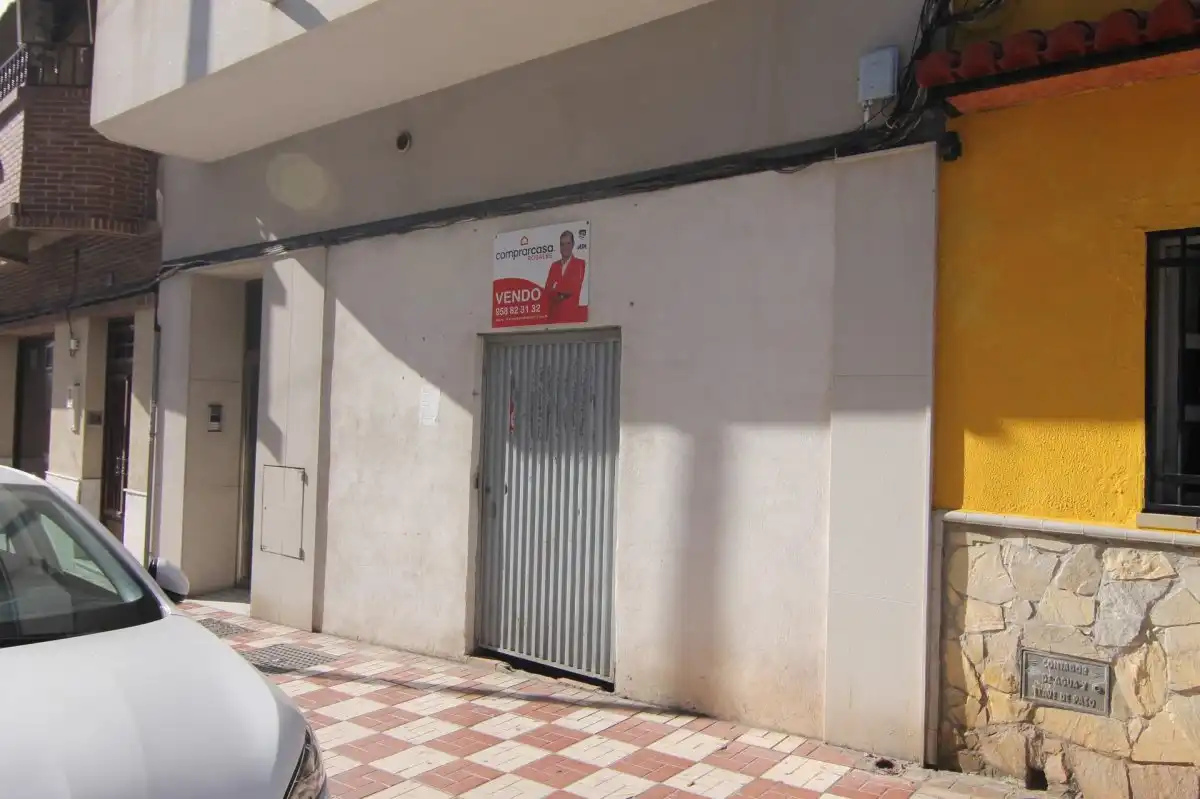 Business premises for sale in Calle Cruces 1, imagen 2