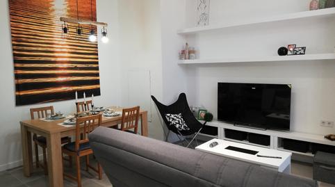 Foto 3 de Estudio de alquiler en Carrer de Londres, Llefià, Barcelona