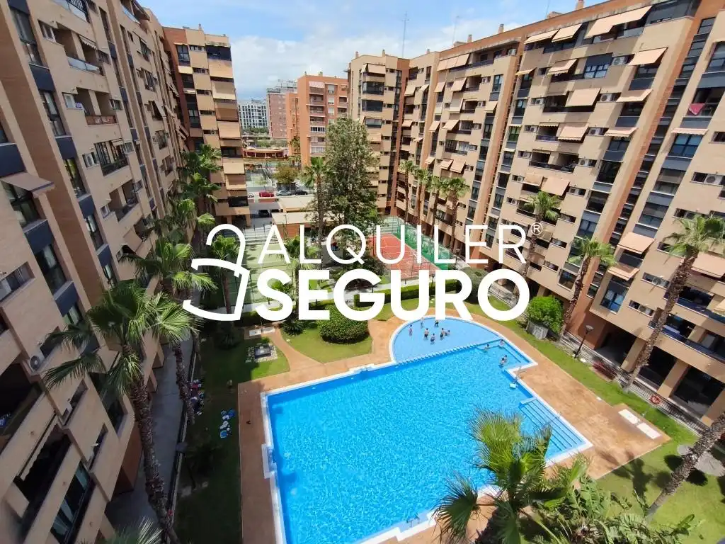 Exterior view of Flat for rent in Alicante / Alacant  with Air Conditioner, Heating and Terrace