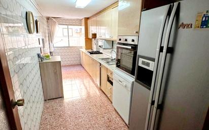 Küche von Wohnung zum verkauf in  Valencia Capital mit Balkon