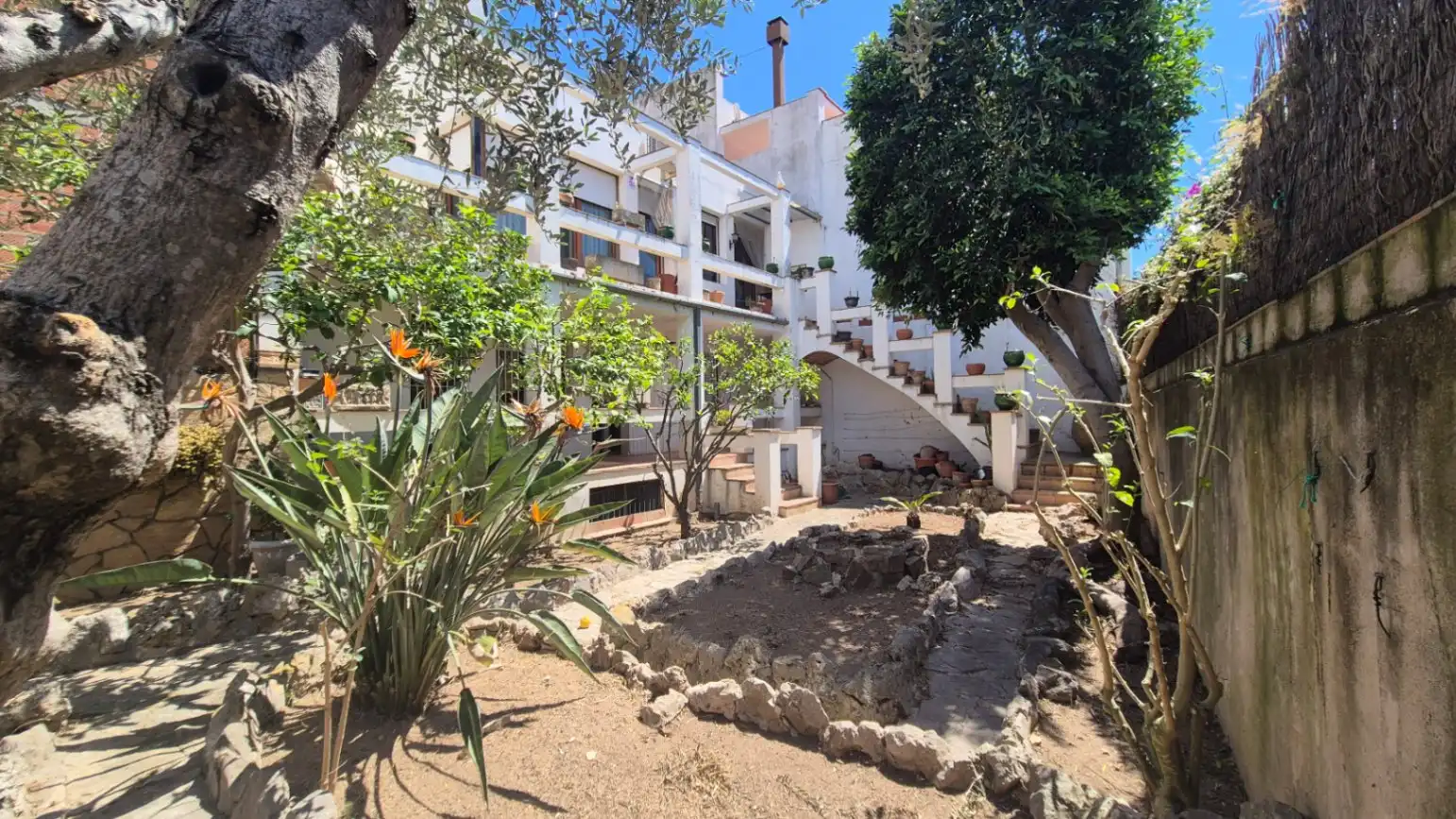 Vista exterior de Finca rústica en venda en Palafrugell amb Aire condicionat, Calefacció i Jardí privat