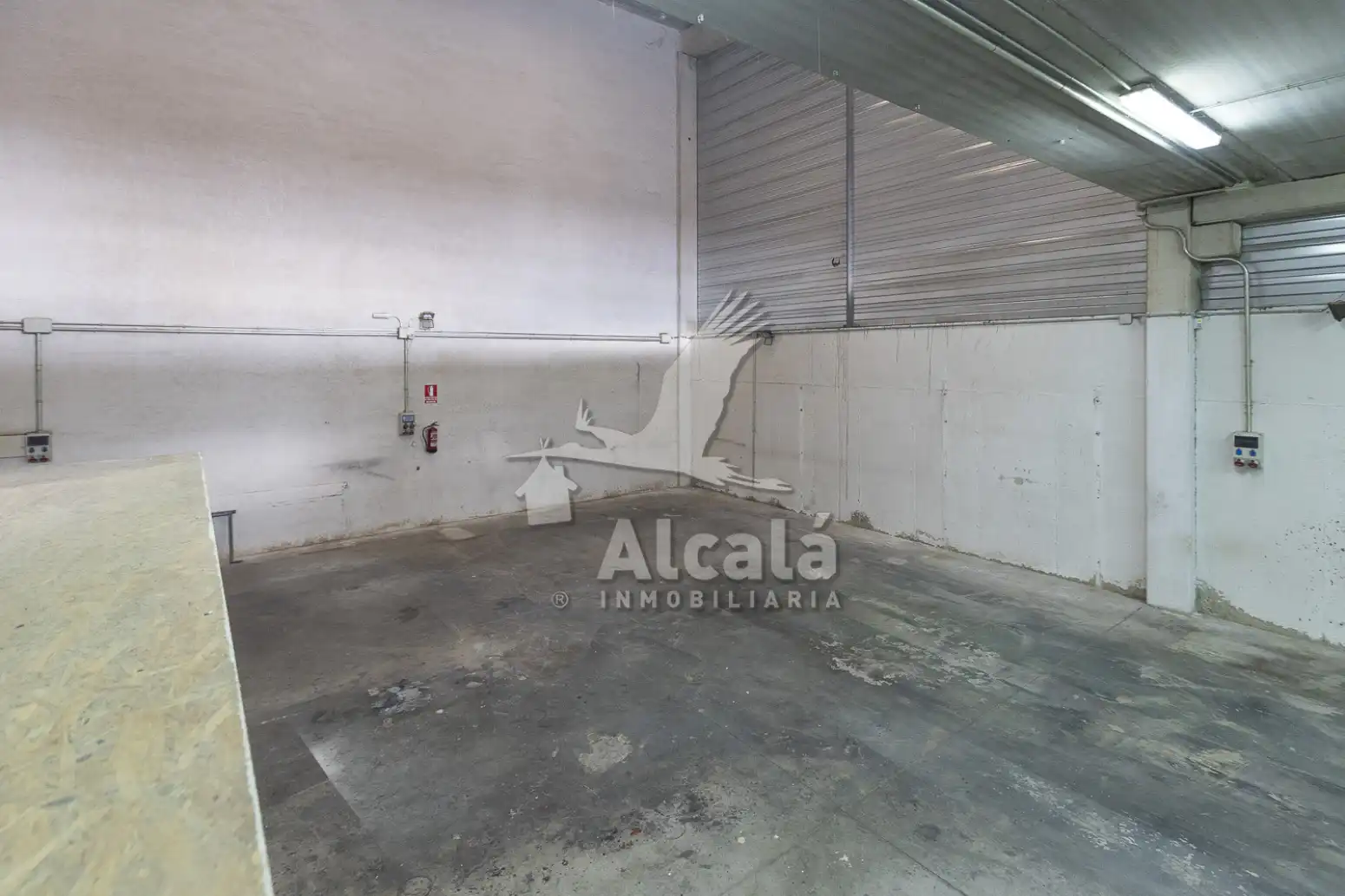Industrial buildings for sale in Daganzo de Arriba, Madrid