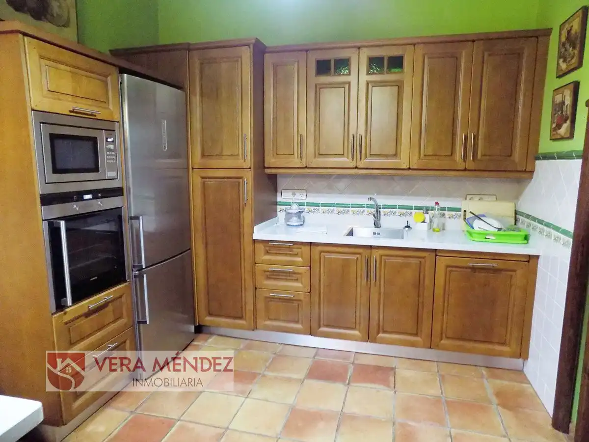 Cuina de Casa o xalet en venda en Santa Cruz de la Palma amb Terrassa i Moblat