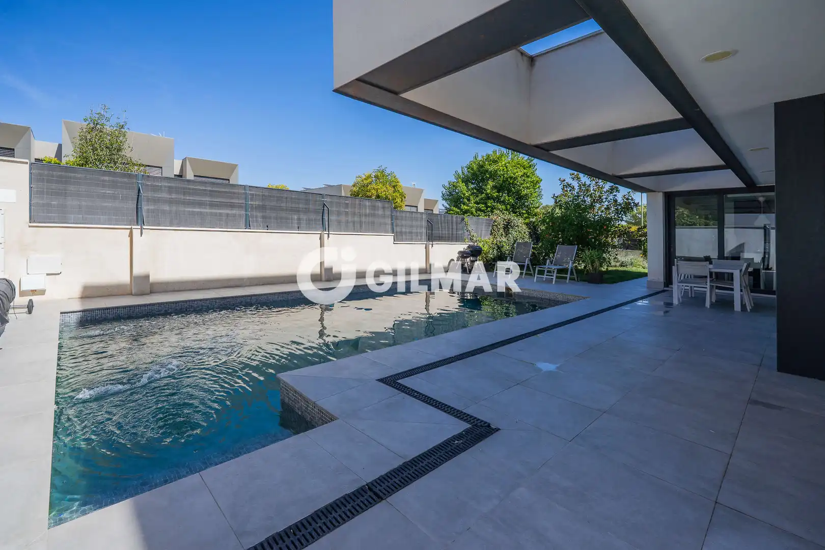 Villa mit Garten zum Verkauf in Somosaguas, imagen 2