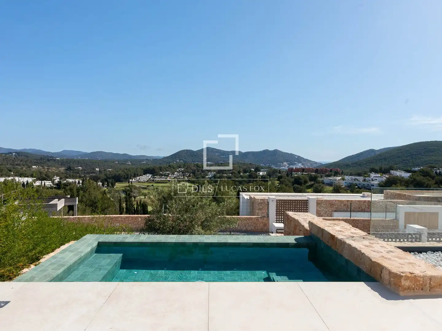 Vista exterior de Casa o chalet en venta en Santa Eulària des Riu con Aire acondicionado, Jardín privado y Terraza