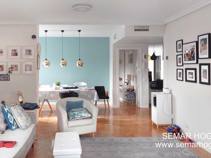 Living room of Flat for sale in  Madrid Capital  with Air Conditioner