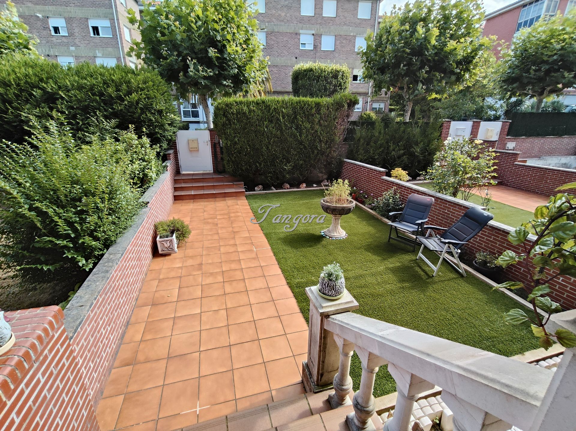 Jardí de Casa adosada en venda en Berango amb Calefacció, Jardí privat i Parquet