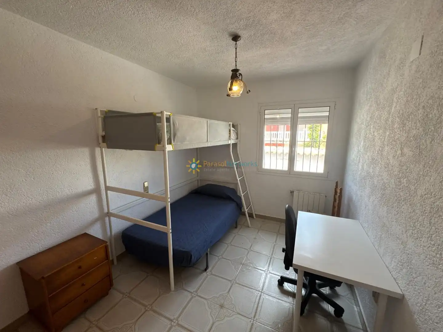 Bedroom of Houses for rent in Oliva  with Terrace, Furnished and Oven