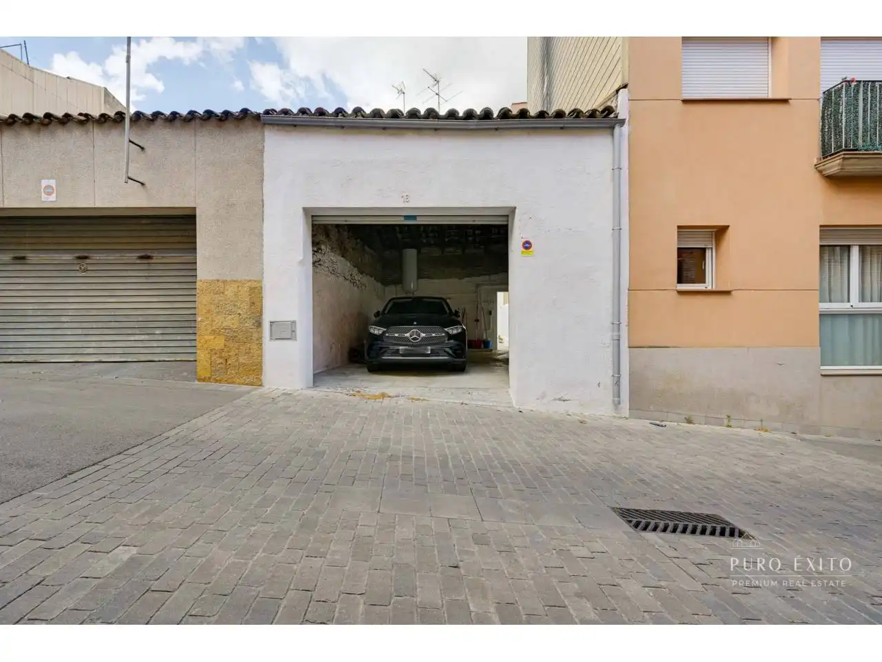 Aparcament de Casa o xalet en venda en Parets del Vallès amb Calefacció i Terrassa