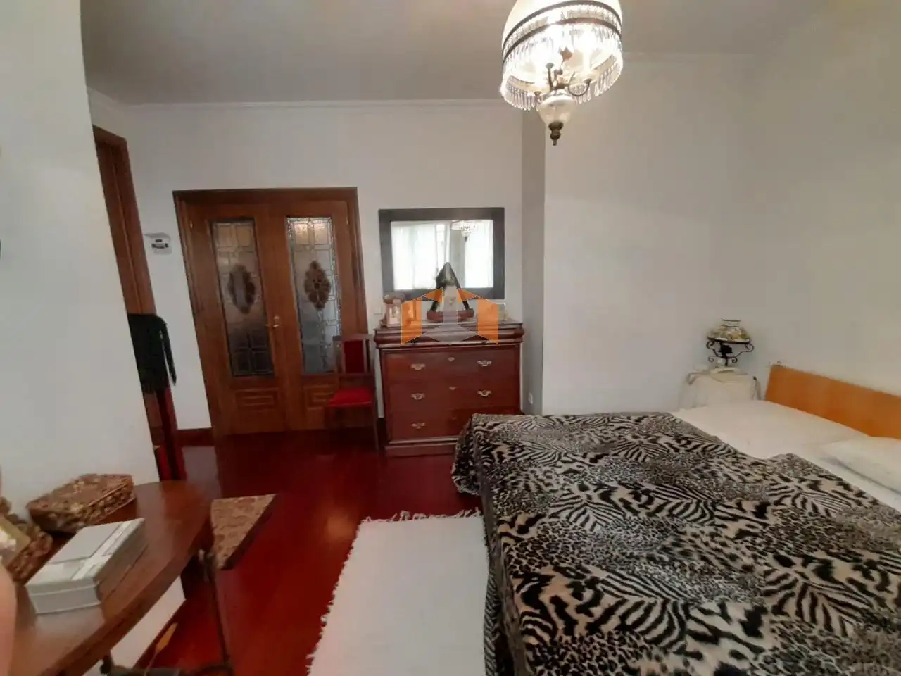 Habitación de Piso en venta en Vigo  con Calefacción, Parquet y Trastero