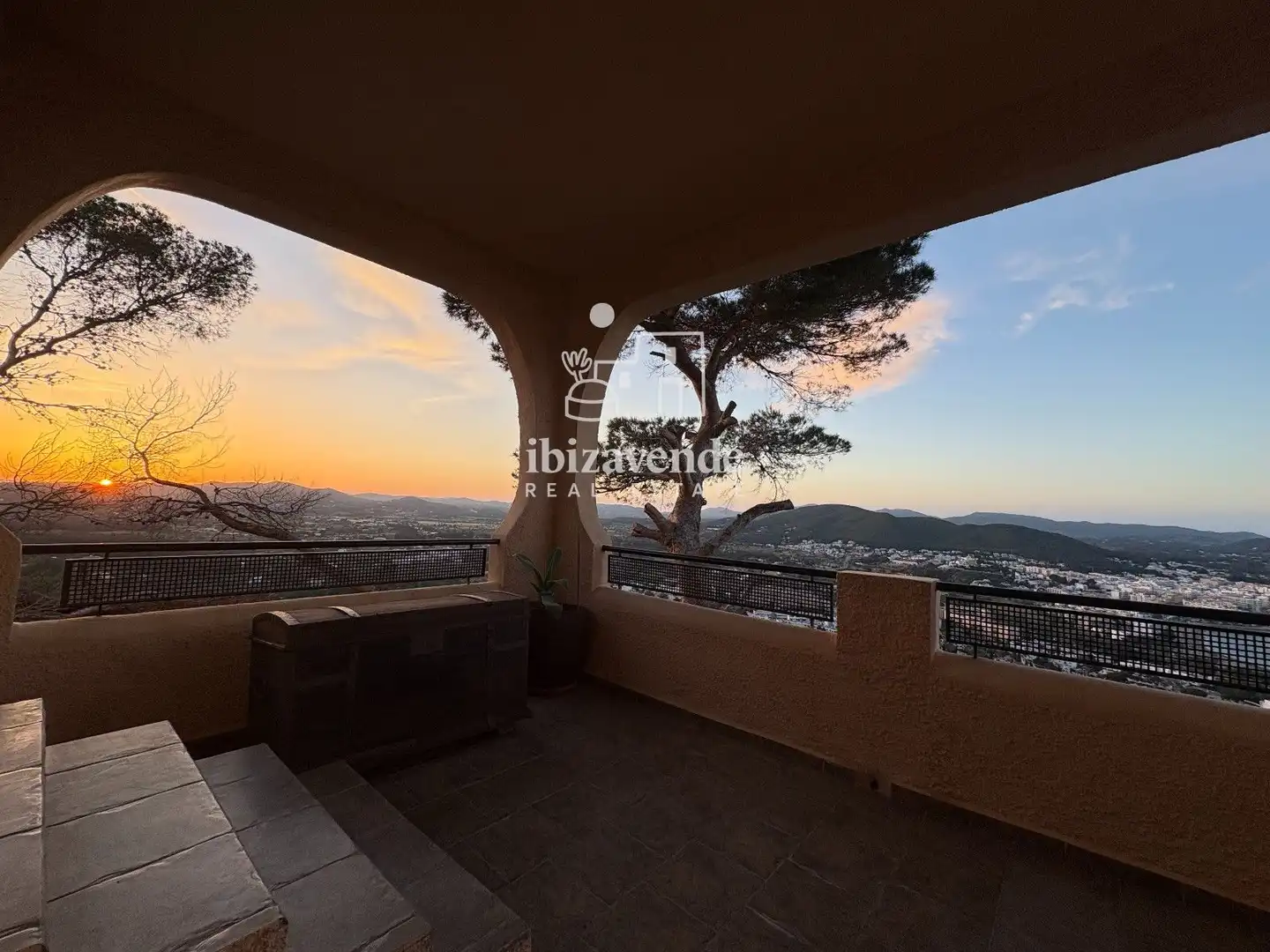 Terrassa de Casa o xalet de lloguer en Santa Eulària des Riu amb Calefacció, Terrassa i Piscina