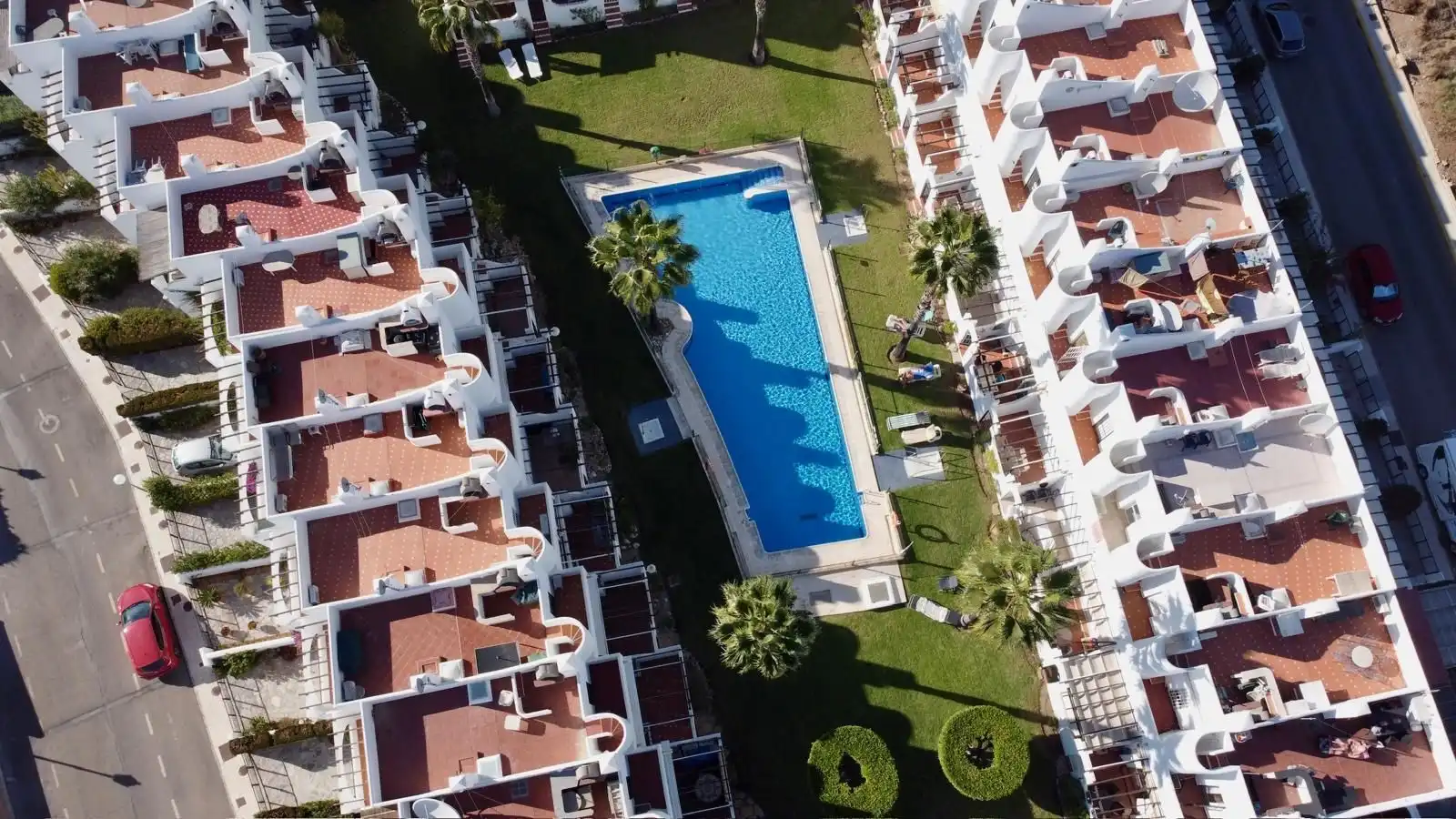 Piscina de Dúplex en venta en El Palmeral