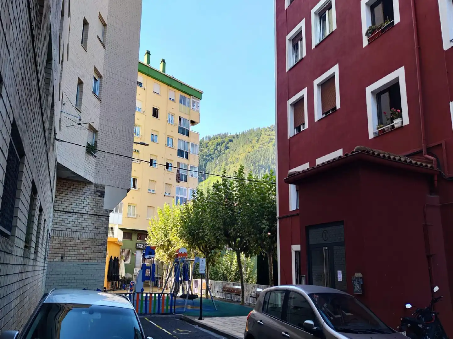 Vista exterior de Pis en venda en Eibar, Gipuzkoa