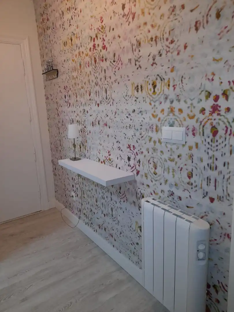 Habitación de Piso de alquiler en Laredo con Calefacción, Terraza y Amueblado