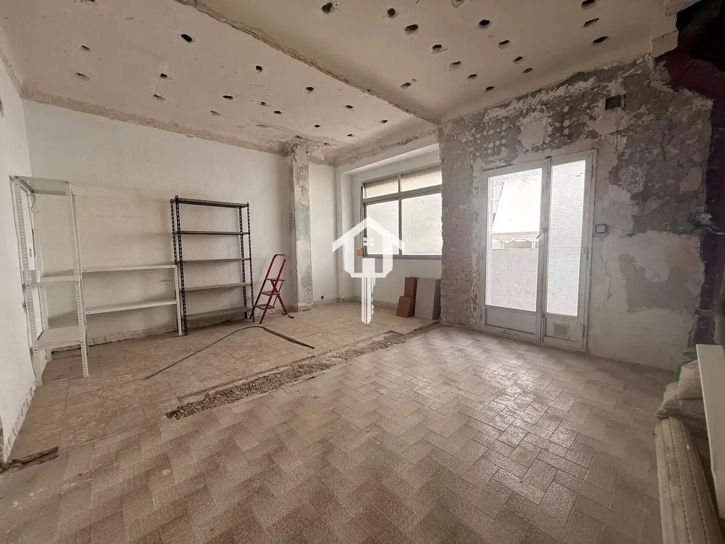 Piso en venta en Alicante / Alacant con Trastero