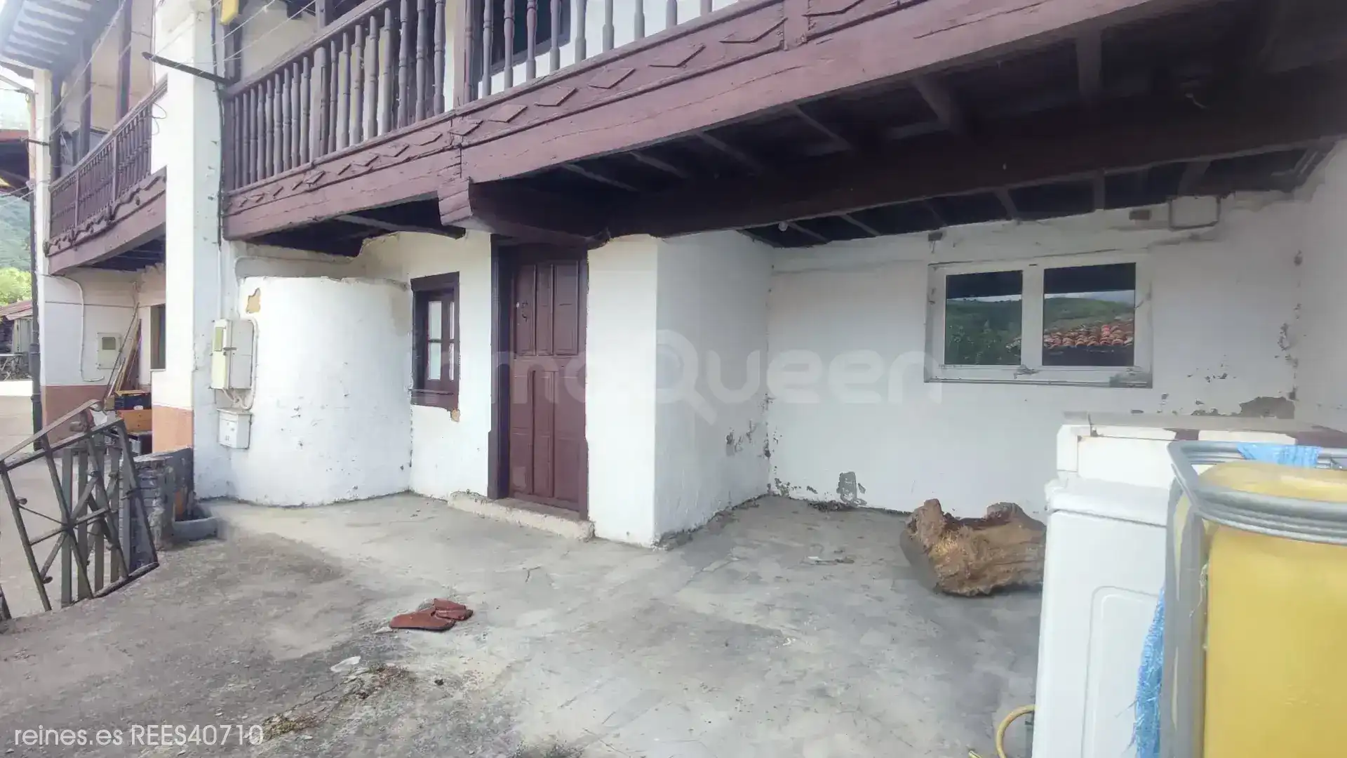 Casa adosada en venta en Morcín con Calefacción, Terraza y Amueblado