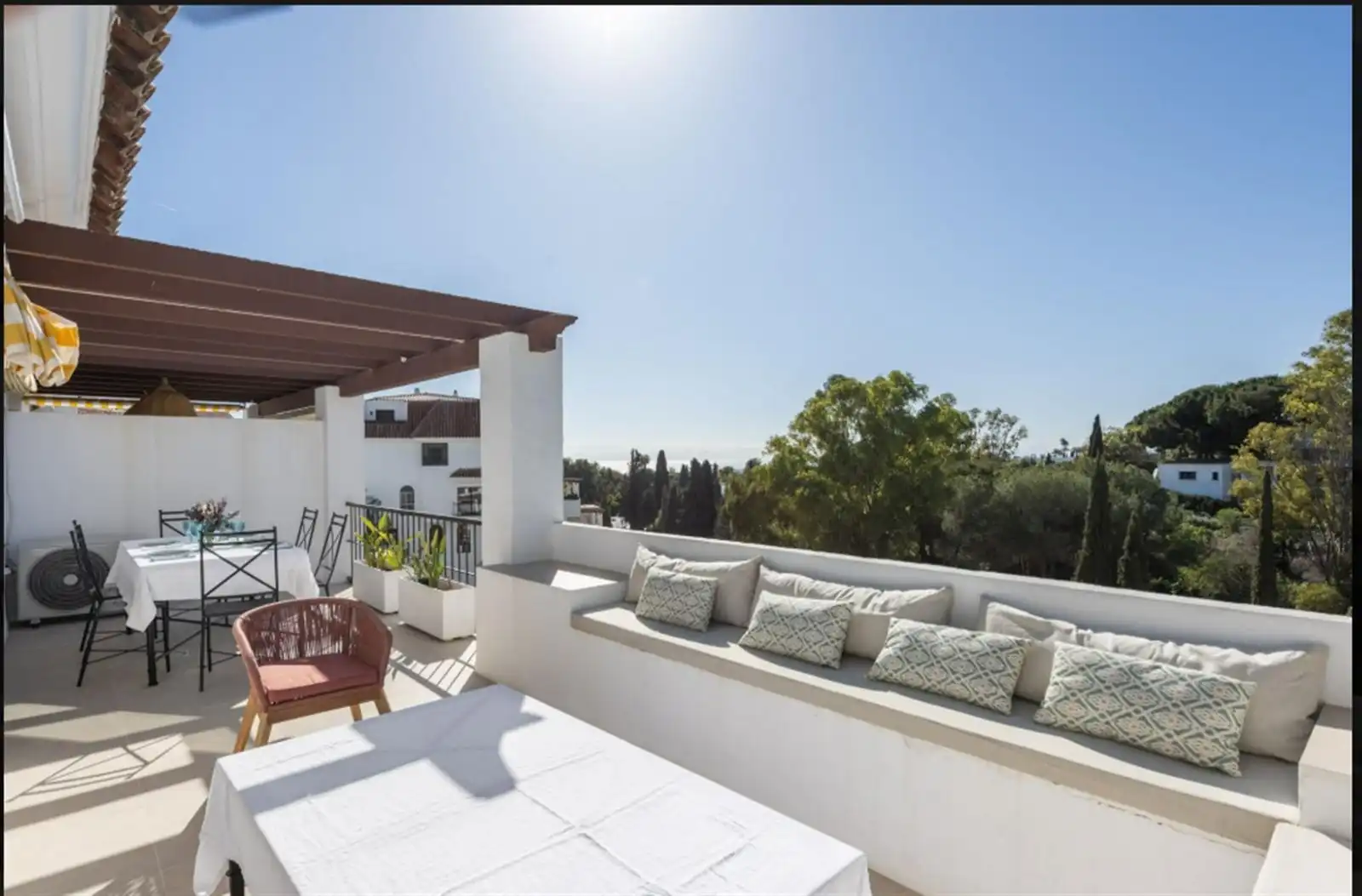 Apartament amb piscina en venda a Calle Sierra Cazorla 77, imagen 2