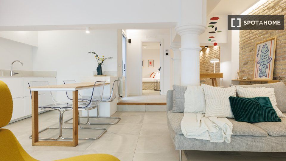 Sala d'estar de Pis de lloguer en  Barcelona Capital amb Aire condicionat, Calefacció i Moblat